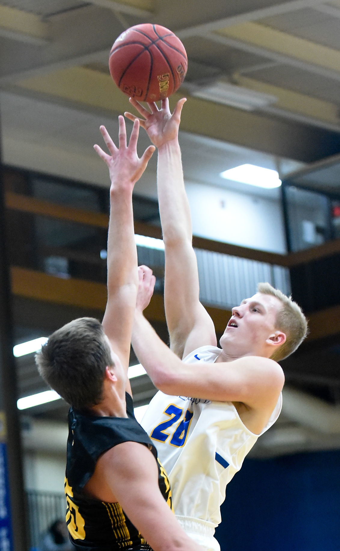 Basketball Dordt at Briar Cliff